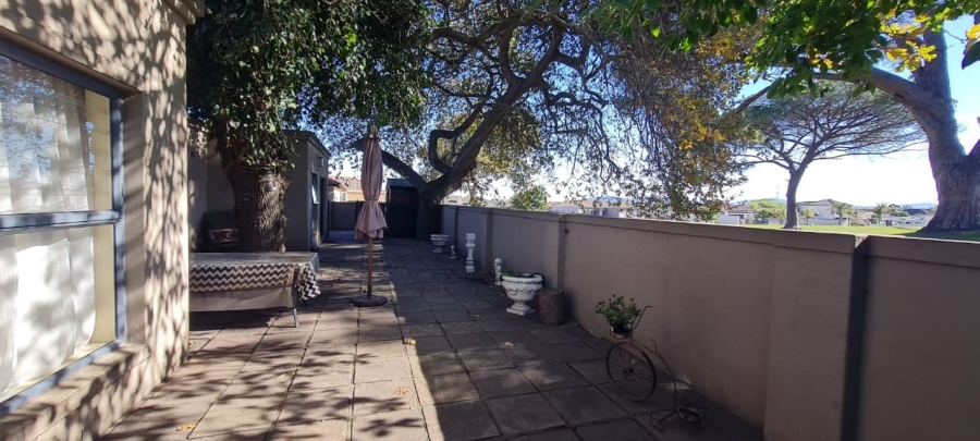3 Bedroom Property for Sale in Jagtershof Western Cape